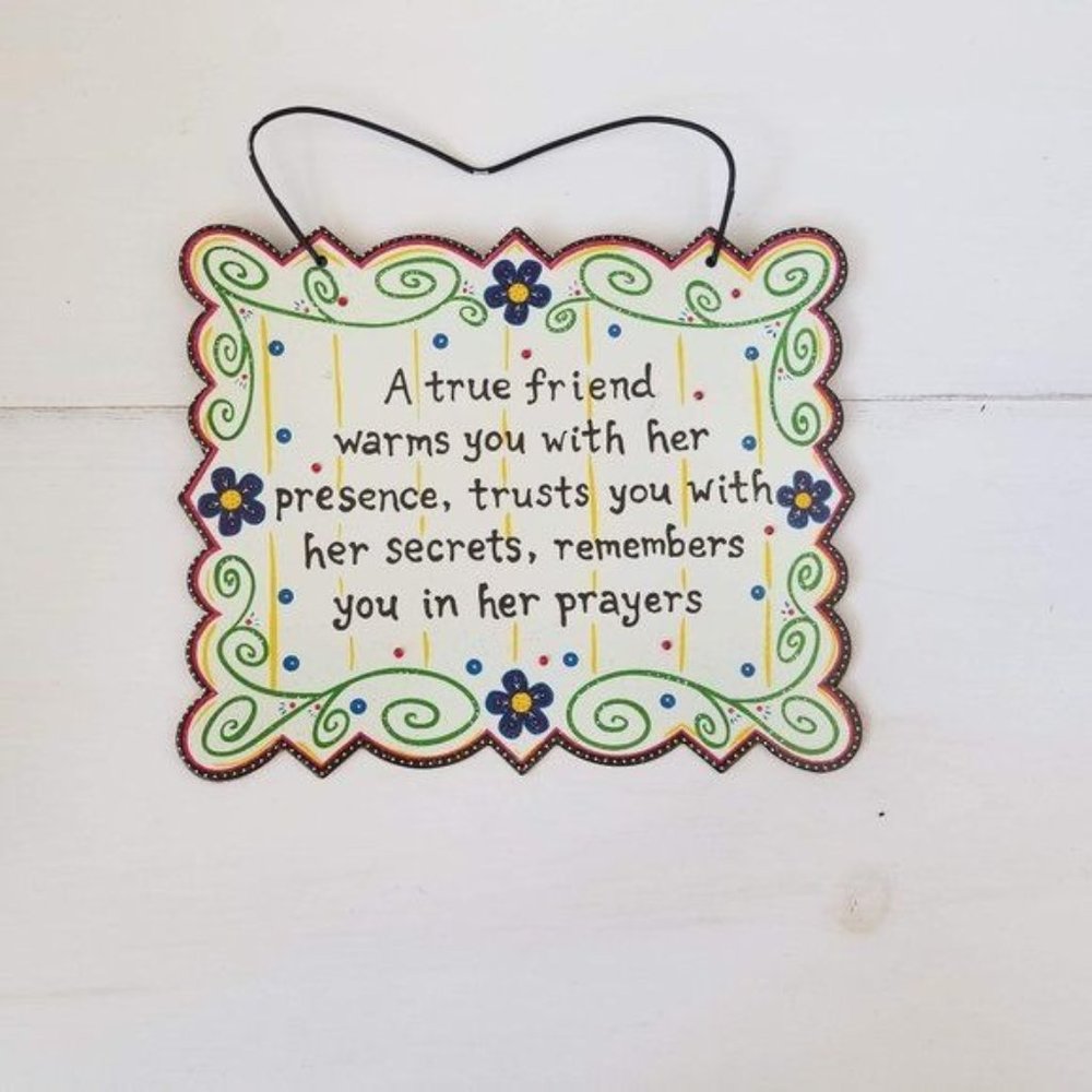 Natural Life A True Friend Plaque with Metal Hanging Wire